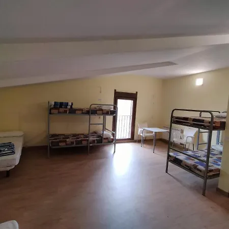 Don Camino ホステル *